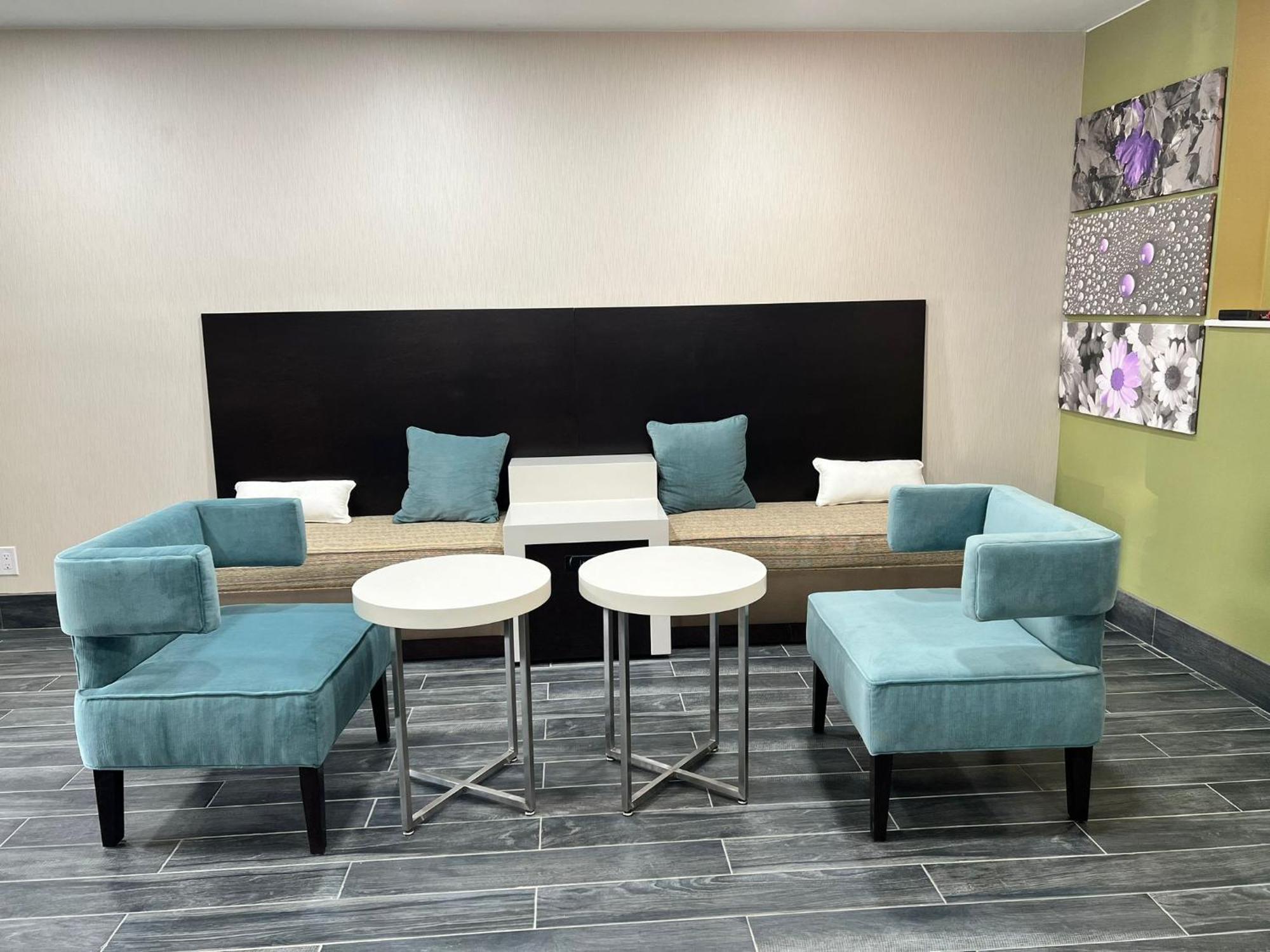Sleep Inn & Suites Salina I-135 Экстерьер фото
